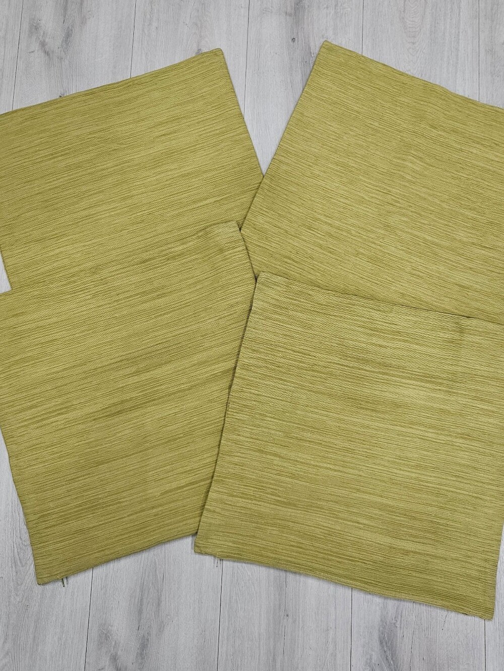 Crate & Barrel Pistachio Green Lamont Pillow Covers 18" Textured Set 4 FALL NEW